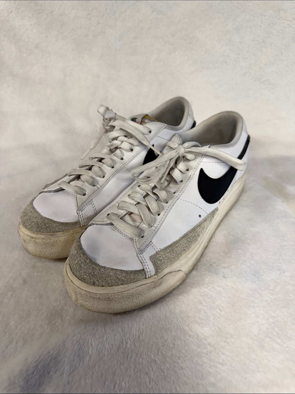 Nike White and Black Low-Top Suede-Trim Sneakers